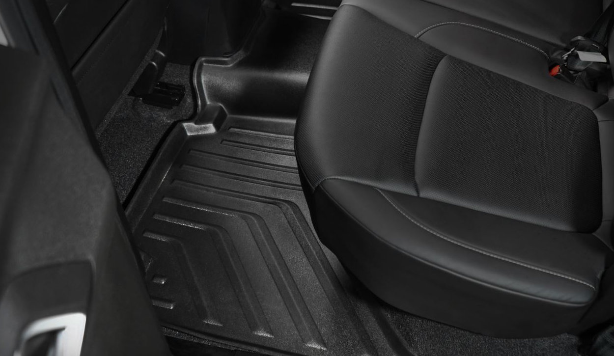 Maxtop_Bodenschutzmatte_Pickup_hinten_1 Fußmatten für Toyota Hilux Double Cab 2016 - heute
