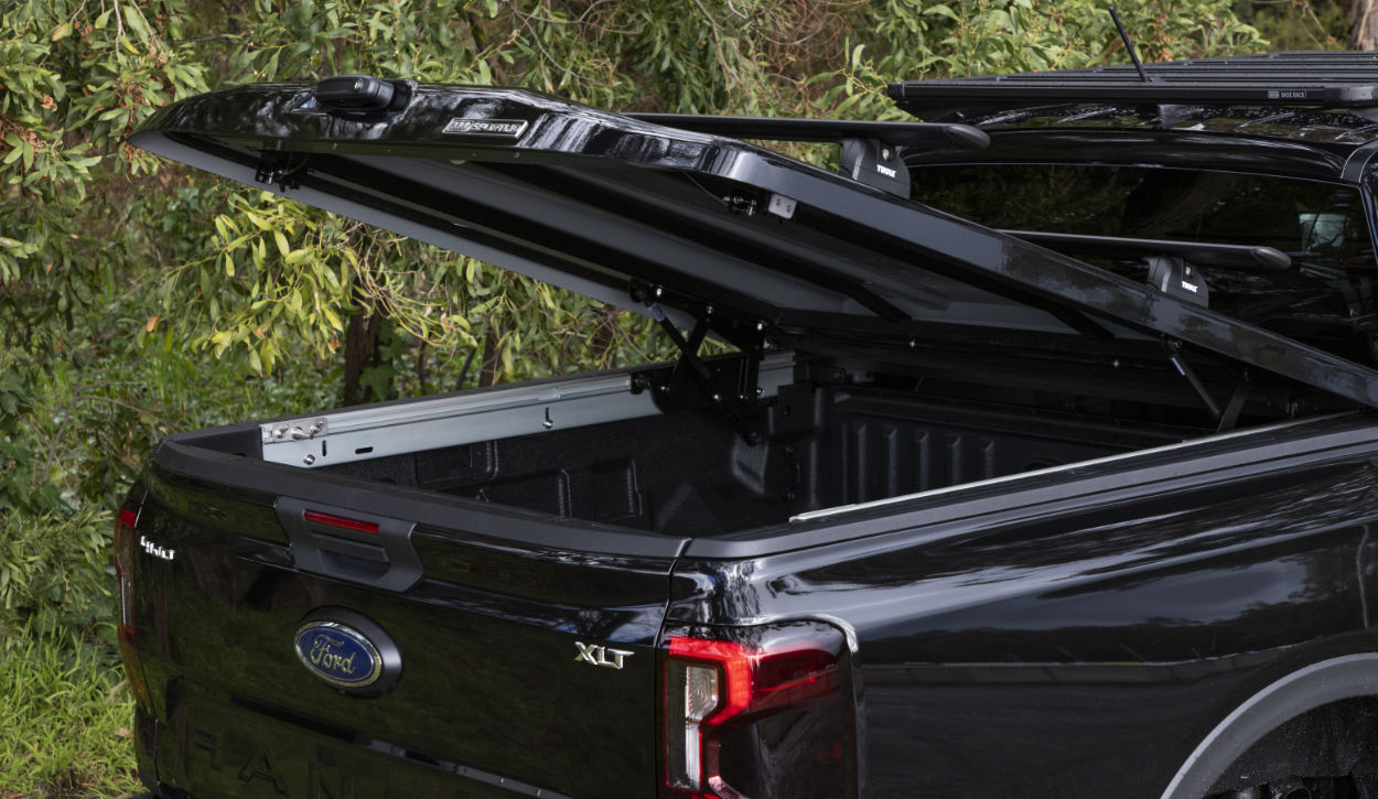 Kunststoff-Laderaumabdeckung «ARB Sportlid » Auto, Leichtmetallfelge, Speiche, Rad, Kofferraum