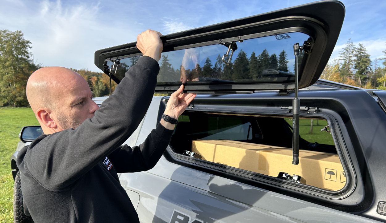 Hardtop Venture für VW Amarok 2023 (Alle Modelle) Hardtop Venture für VW Amarok 2023 (Alle Modelle)
