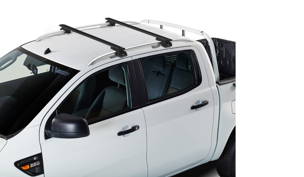 Barre portapacchi AIRO Dark (Pickup con railing sul tettuccio) Barre portapacchi AIRO Dark (Pickup con railing sul tettuccio)