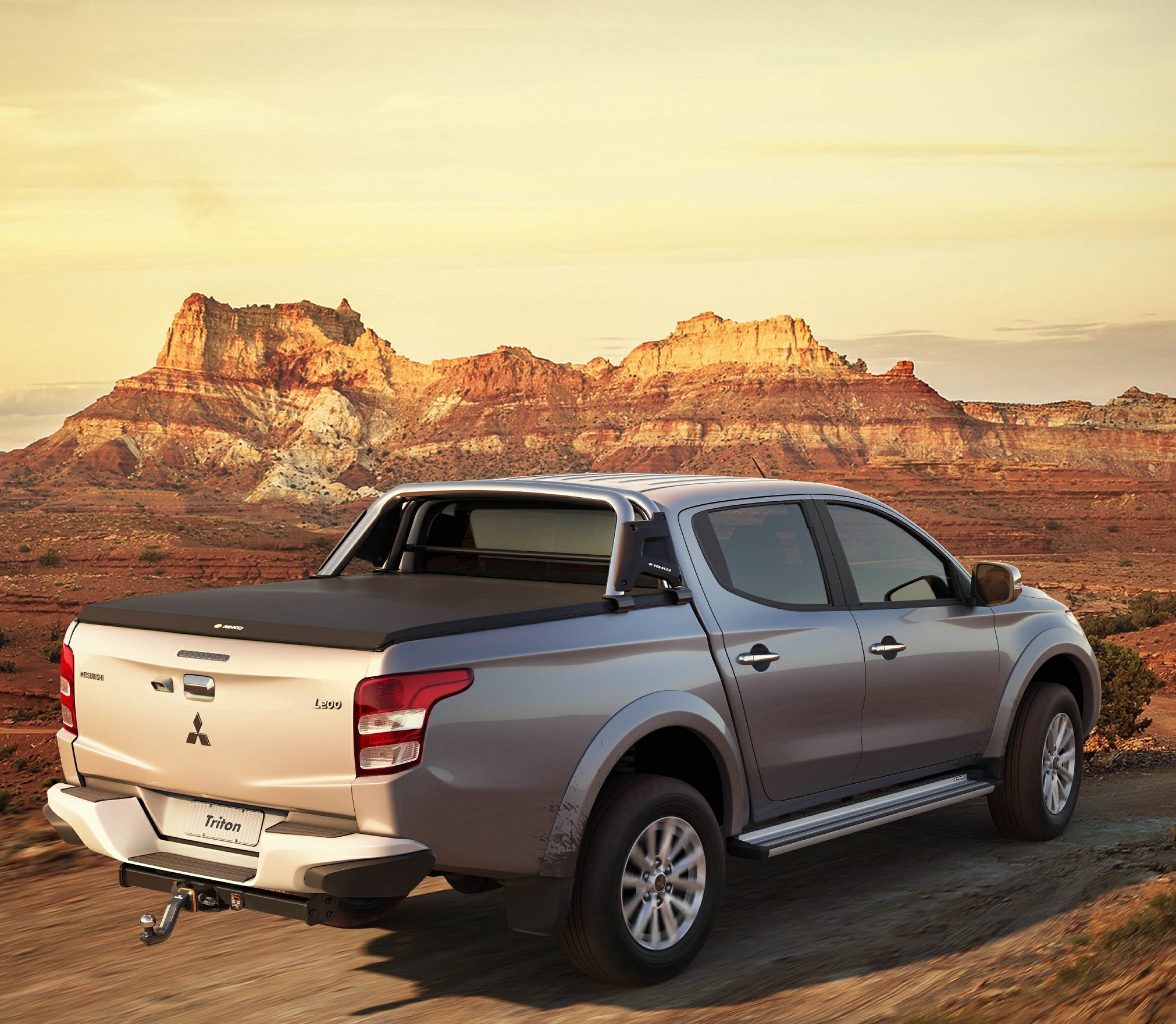 Keko-Accessorios_Soft-Rollup-Plane_Fiat_Mitsubishi_5 Bâche de benne Fiat Fullback/Mitsubishi L200 2015+