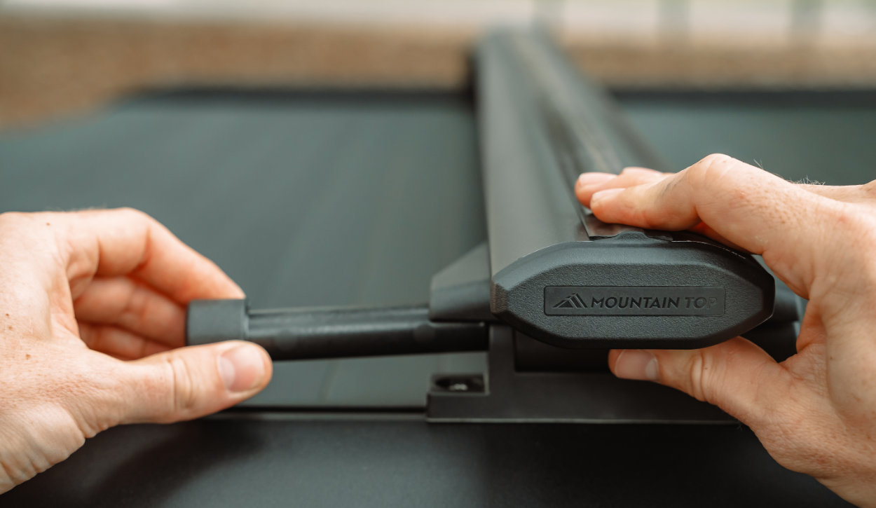 Barre porta-pacchi universali FLEX di Mountain Top